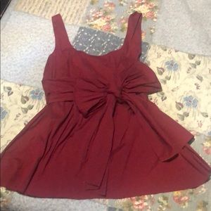 Cute tunic with a bow